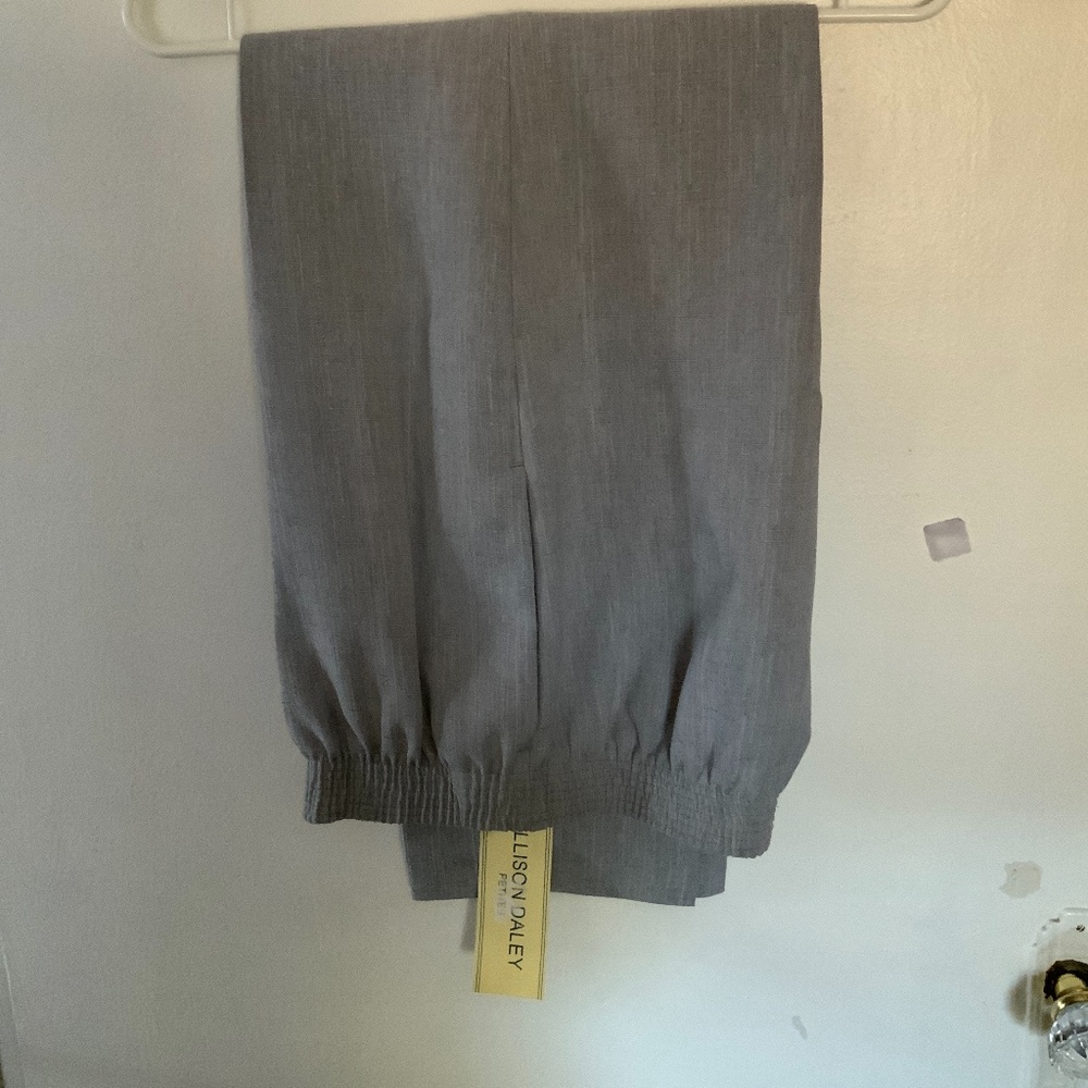 NWT ALISON DALEY Comfort Waist Pants 8P